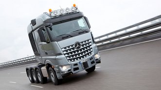 Mercedes-Benz Arocs SLT