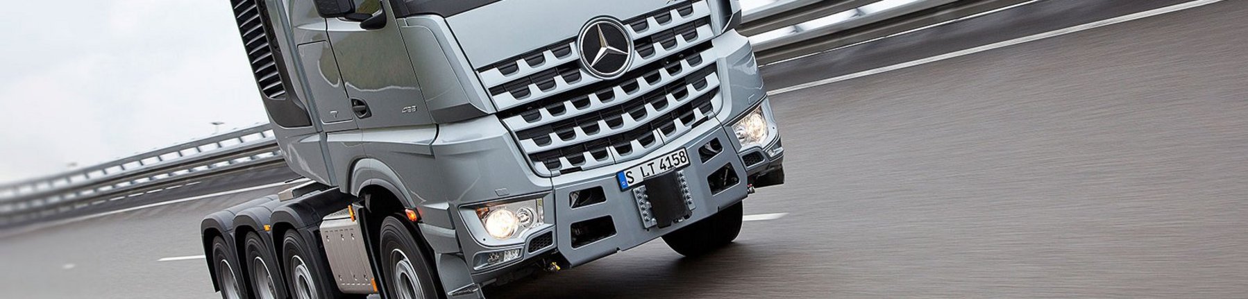 Mercedes-Benz Arocs SLT