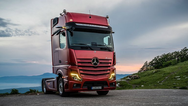 Mercedes-Benz Actros