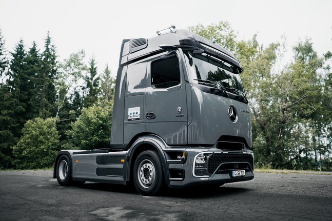 Mercedes-Benz eActros 600 in grau