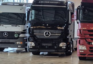 Mercedes-Benz Kompetenzzentrum in Wörth am Rhein