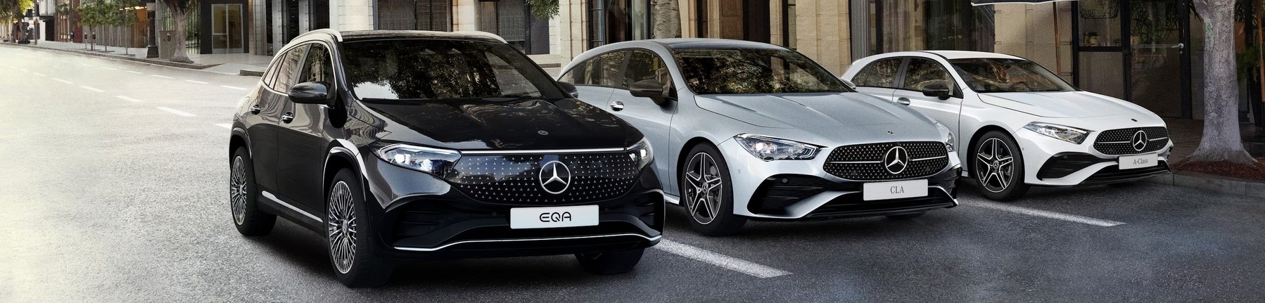 3 Mercedes-Benz Fahrzeuge mit unterschiedlichem Antrieb